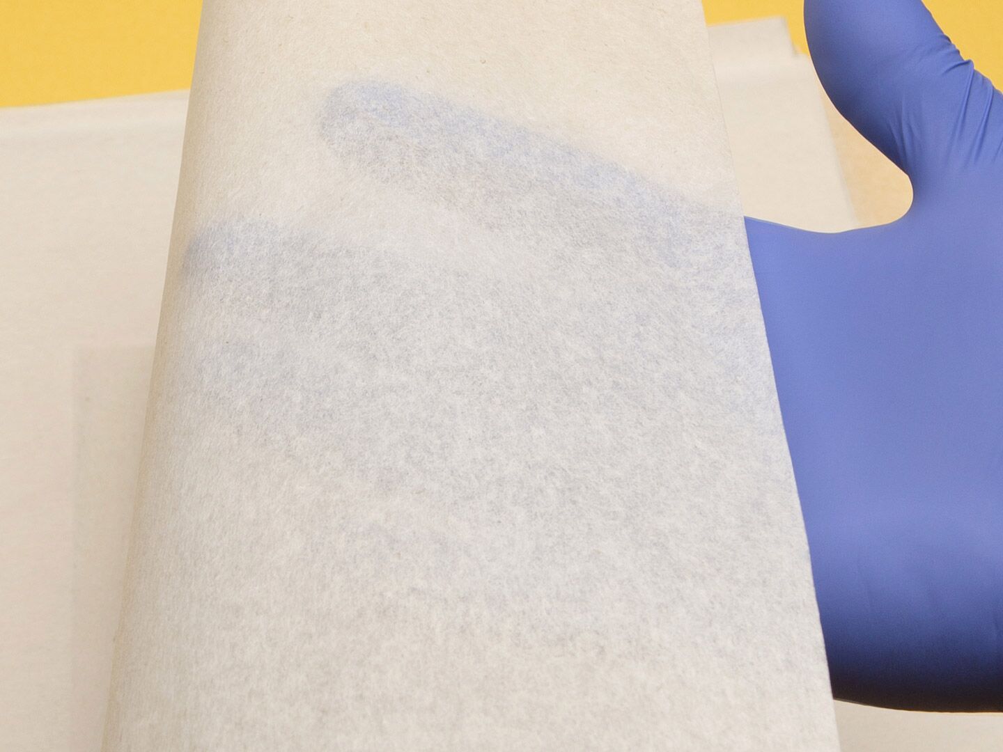 Labx 170 18x18 Cleanroom Wipes Application