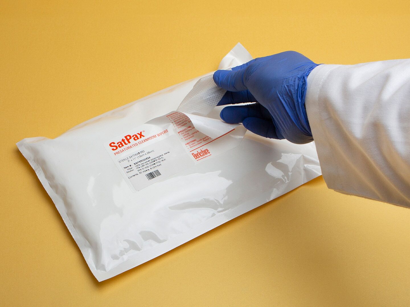 Sterile SatPax® 550 7x11 Cleanroom Wiper Package